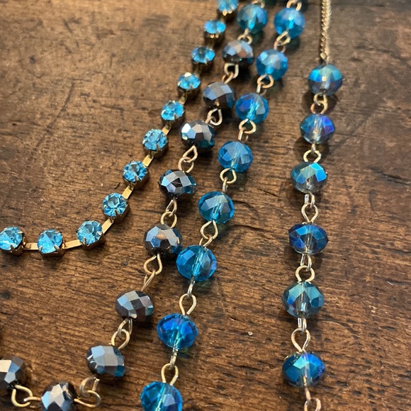 Four strand sparkly necklace - Picture 5 of 7